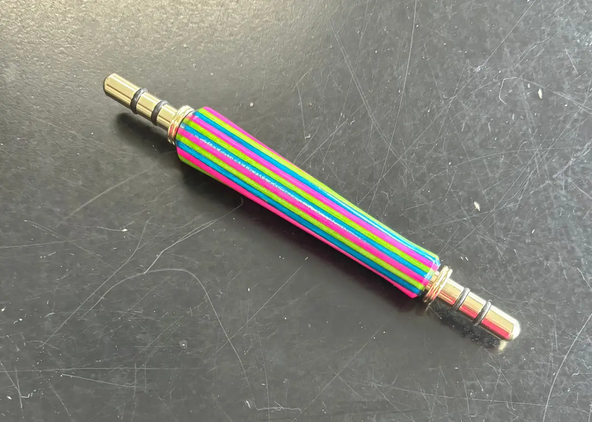 Exclusive Needle Threader 1