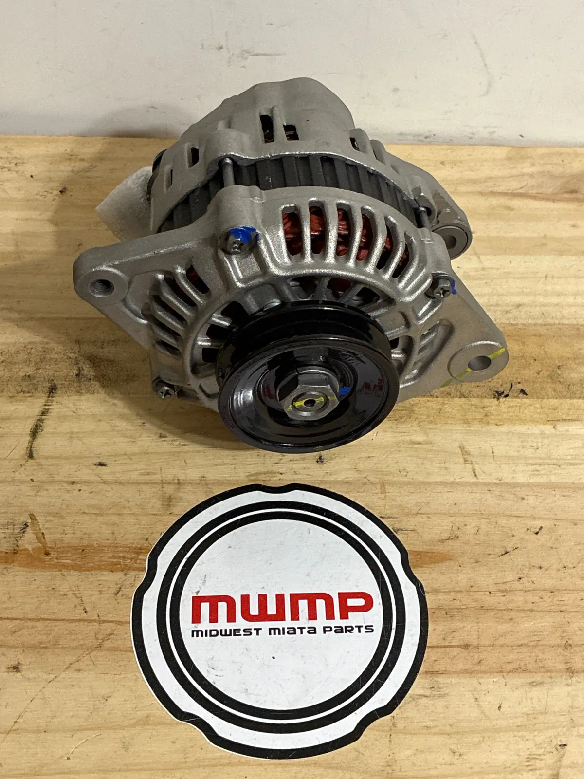 1990-1993 Mazda Miata Alternator 1