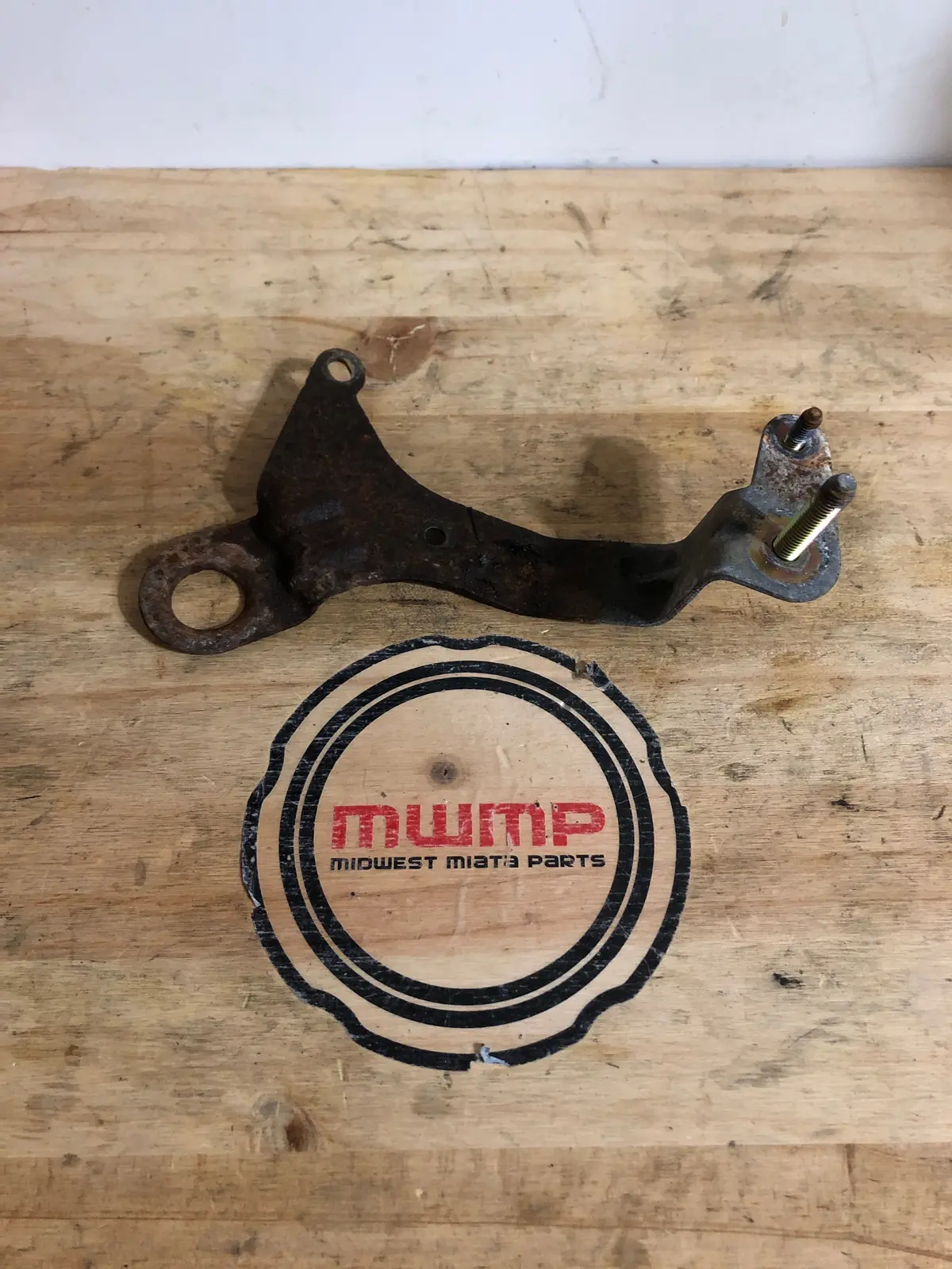 1999-2005 Mazda Miata Air Box Cleaner Mounting Bracket Bp4w-20-210 1