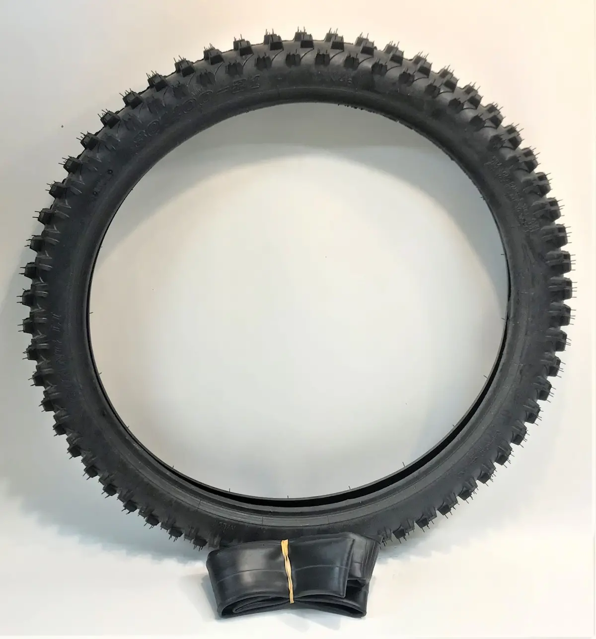 3759 | 21" Front Tyre 80/100-21 1