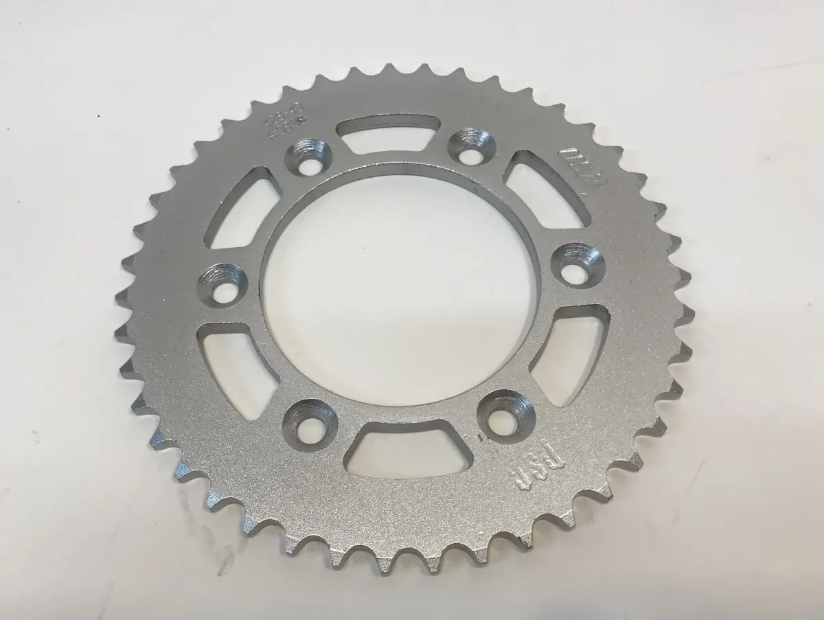 3838 | Rear Sprocket |428 X 43 T | V5 1