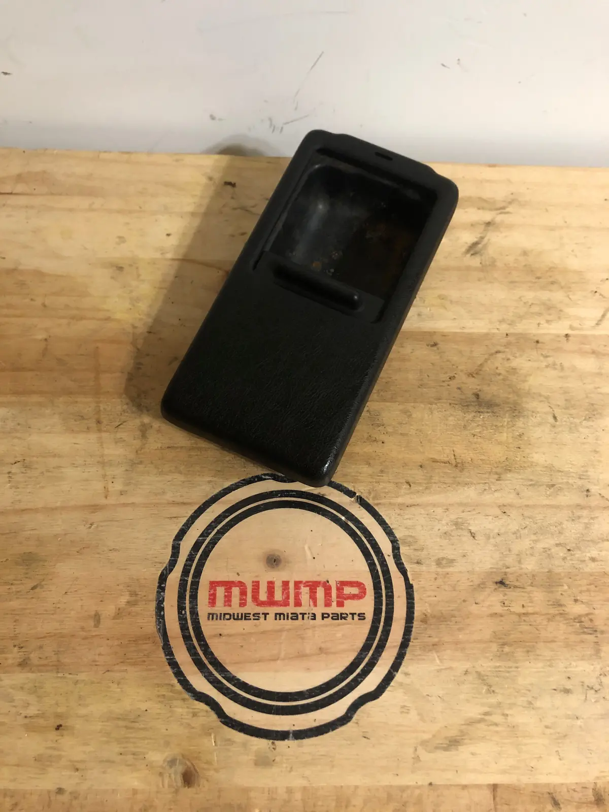 1990-1997 Mazda Miata Ashtray Na01-64-610B-00 1