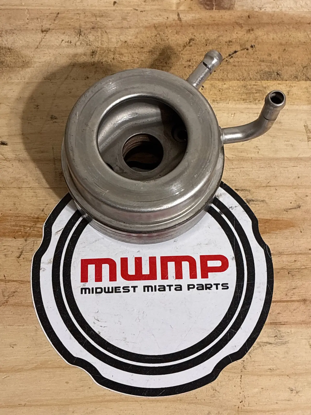 1994-2005 Mazda Miata Oil Cooler Bpe8-14-700 1