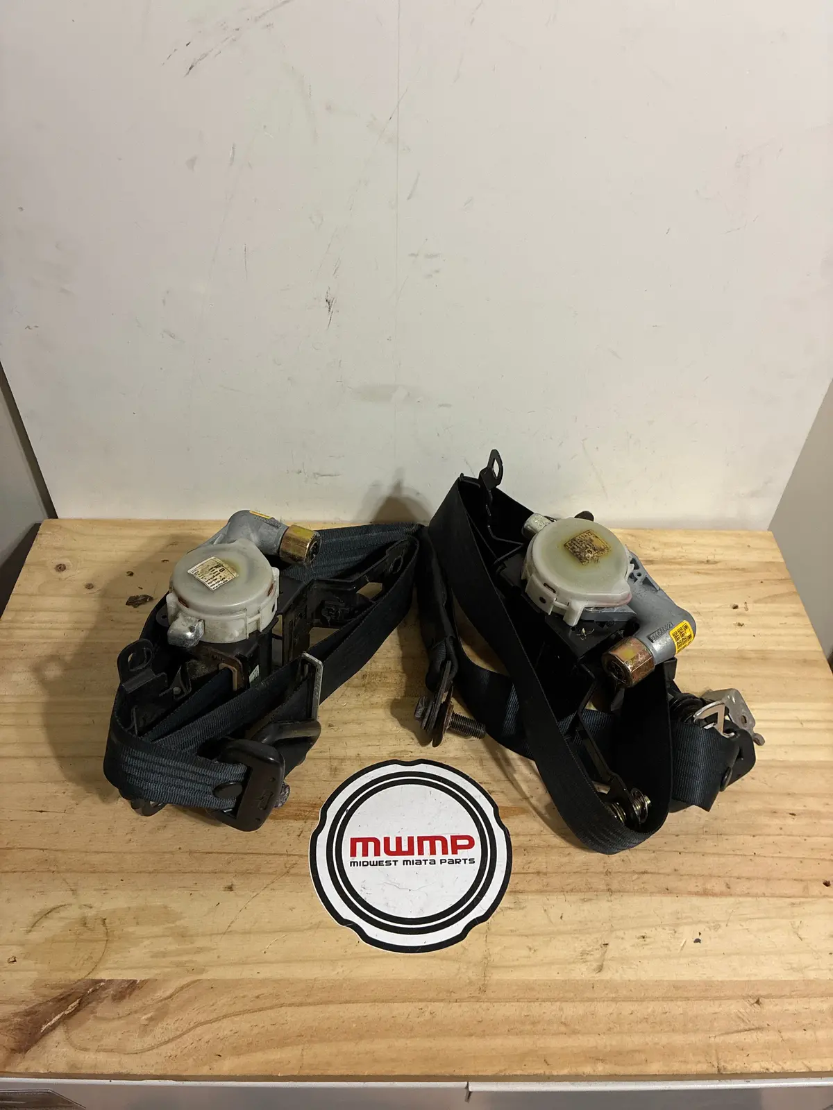 2006-2008 Mazda Miata Seat Belt Set 1
