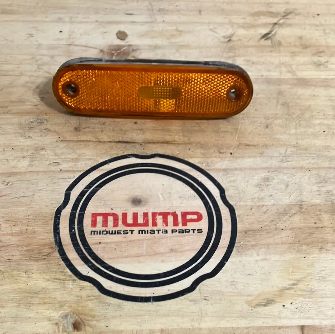 1990-2005 Mazda Miata Right Front Bumper Side Marker Light Na01-51-5Exa 1