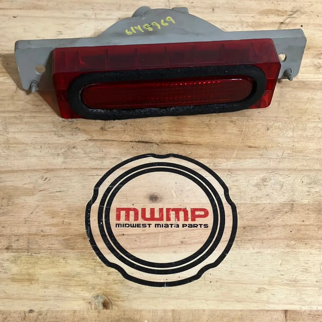 1990-1996 Mazda Miata 3Rd Brake Light Na01-51-580B 1