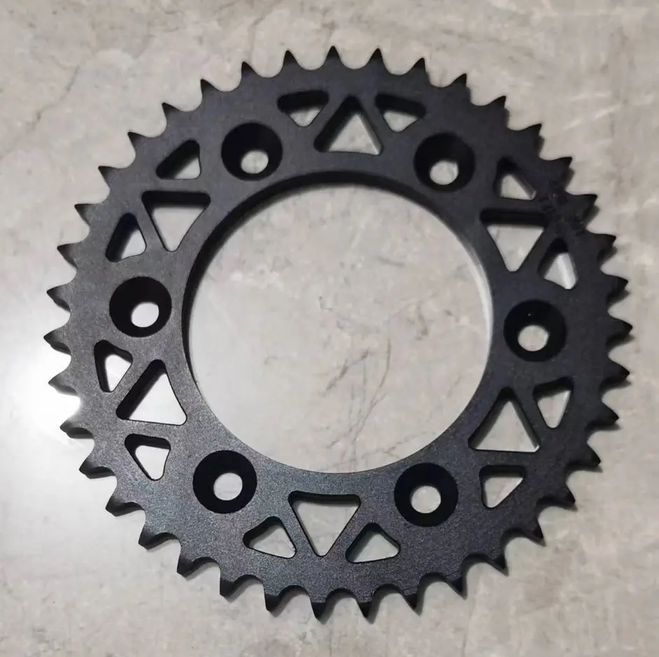7765-Blk | Cnc Sprocket 428X39t | Black 1