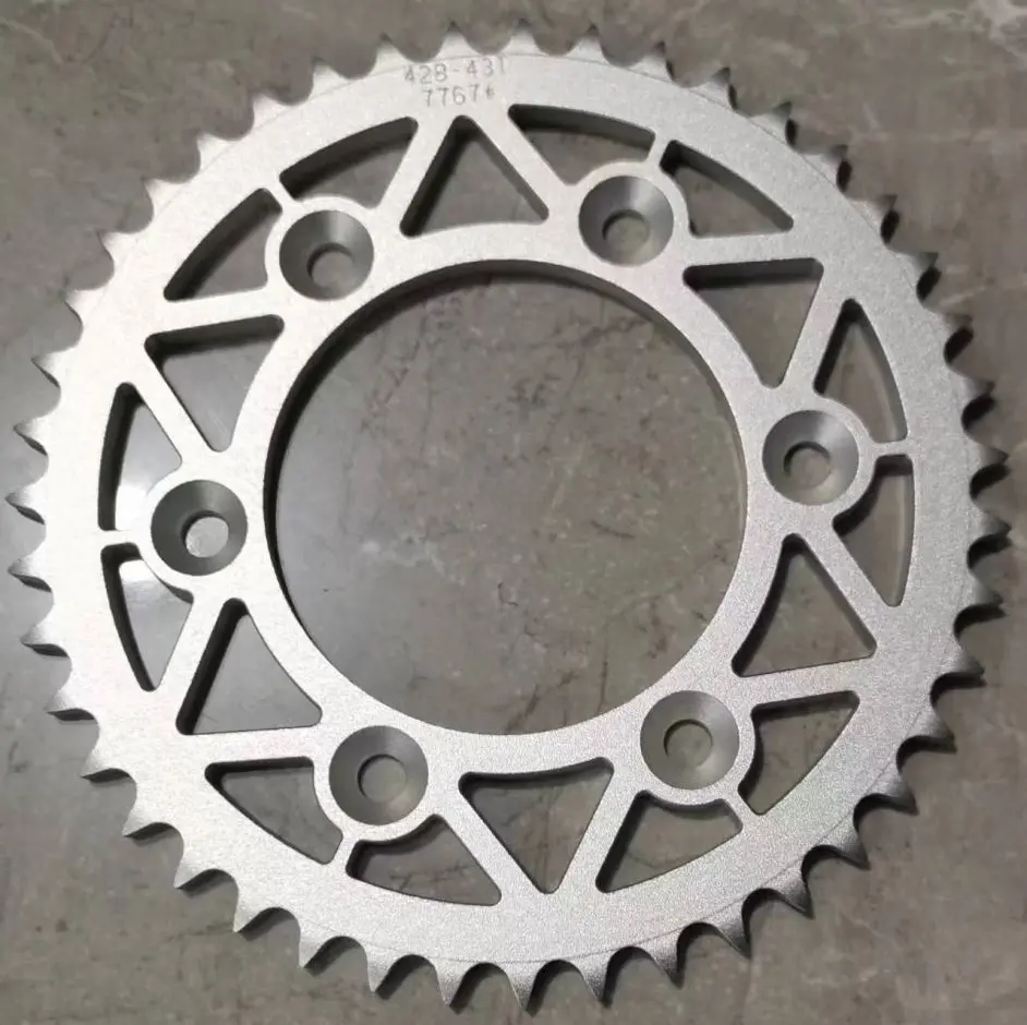 7765-Sil | Cnc Sprocket 428X39t | Silver 1