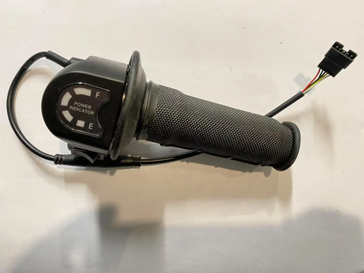 7817-E2b| Throttle Assembly | Tse12/163 1