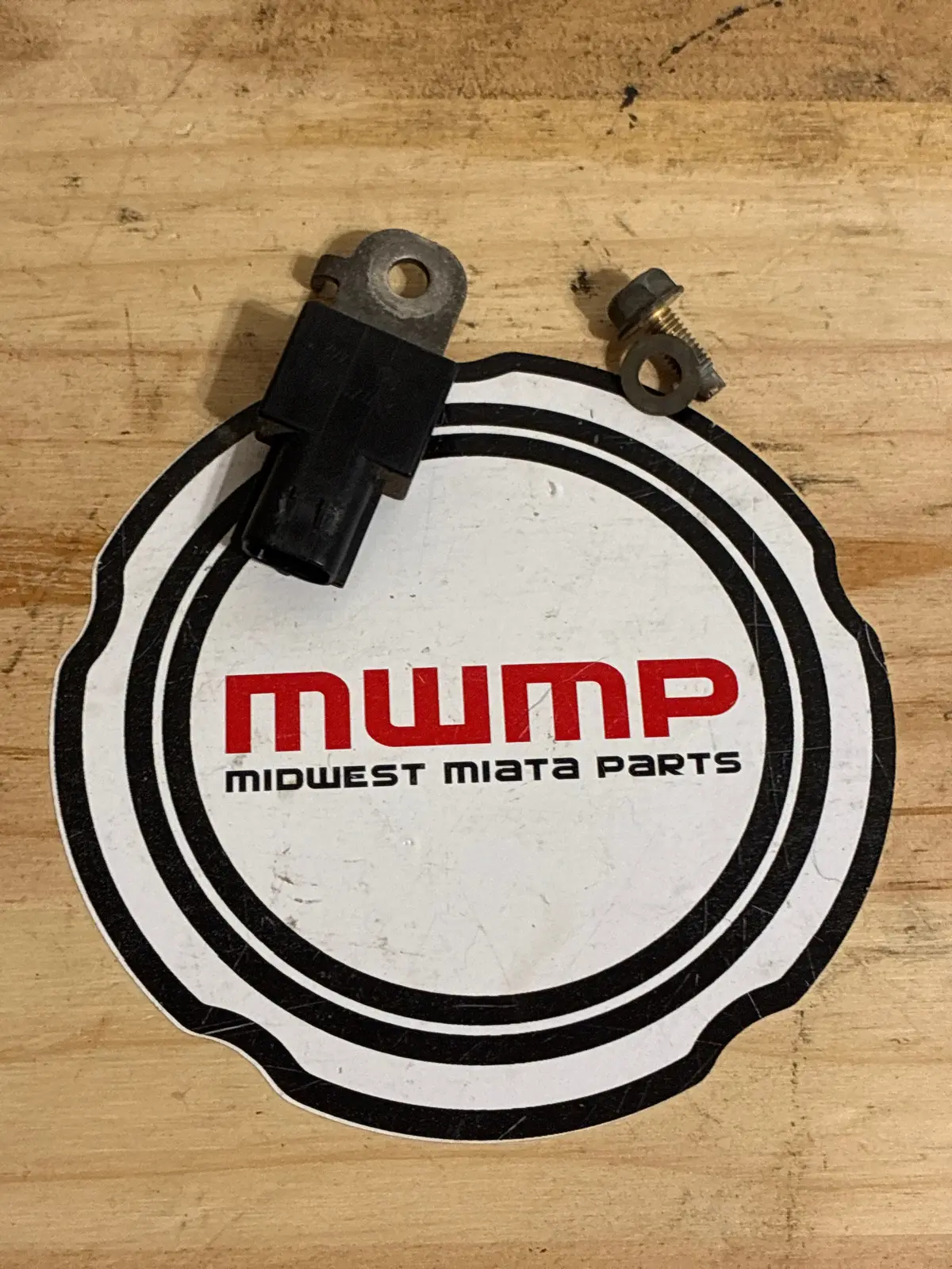 2001-2005 Mazda Miata Ignition Condenser Zl01-66-991 1