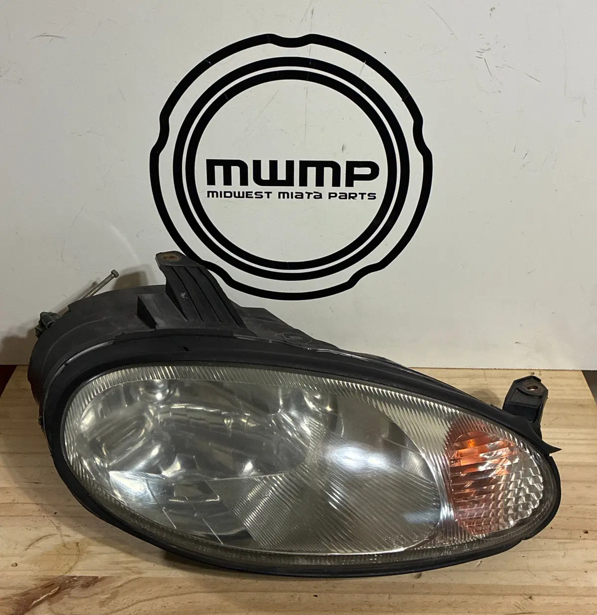 1999-2000 Mazda Miata Nb1 Passenger Side Right Headlight Nc10-51-030E 1
