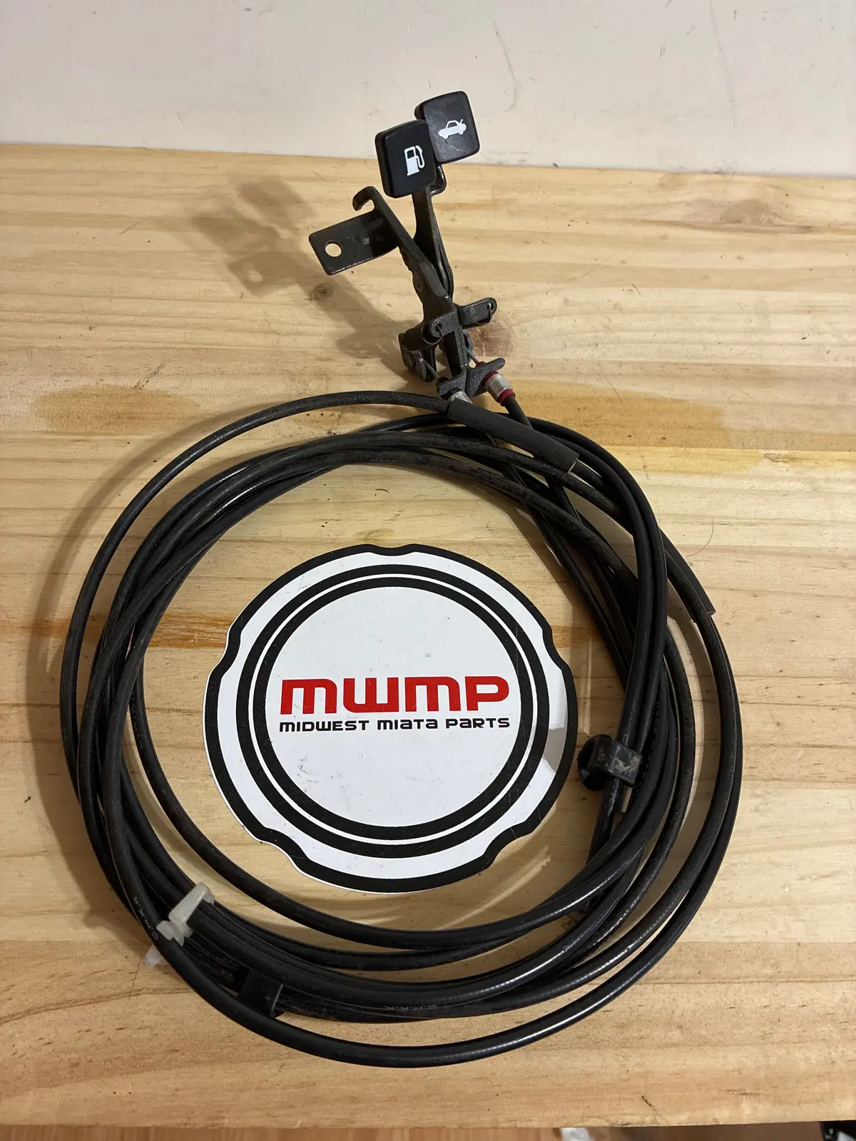 1990-2005 Mazda Miata Fuel And Trunk Release Cable And Release Handle Combo 1