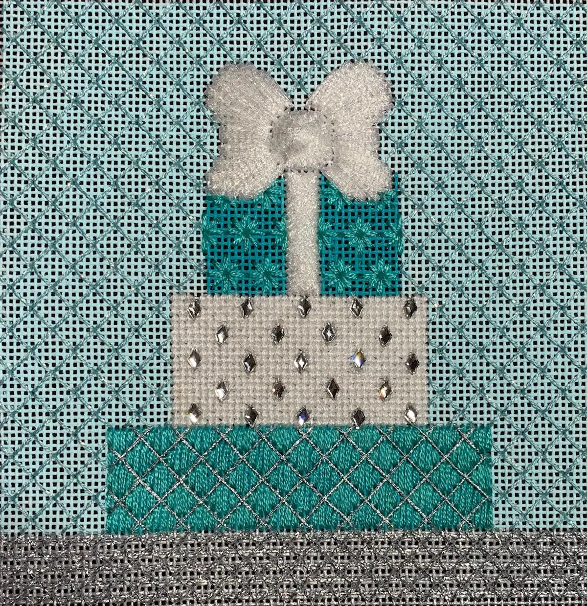 Sv-018 Designer Packages Stitch Guide 1