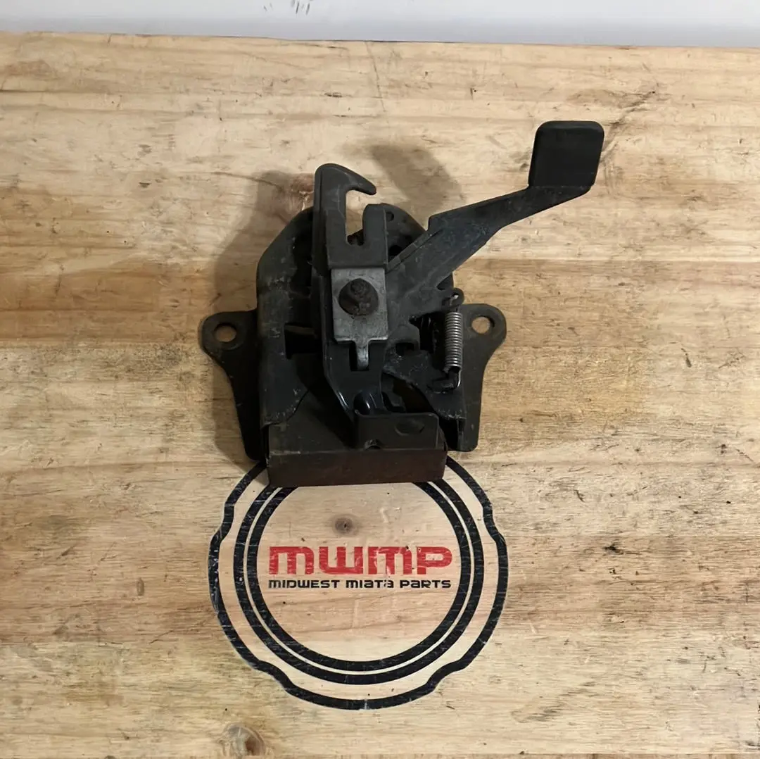 1990-1997 Mazda Miata Hood Latch Na01-56-620C 1