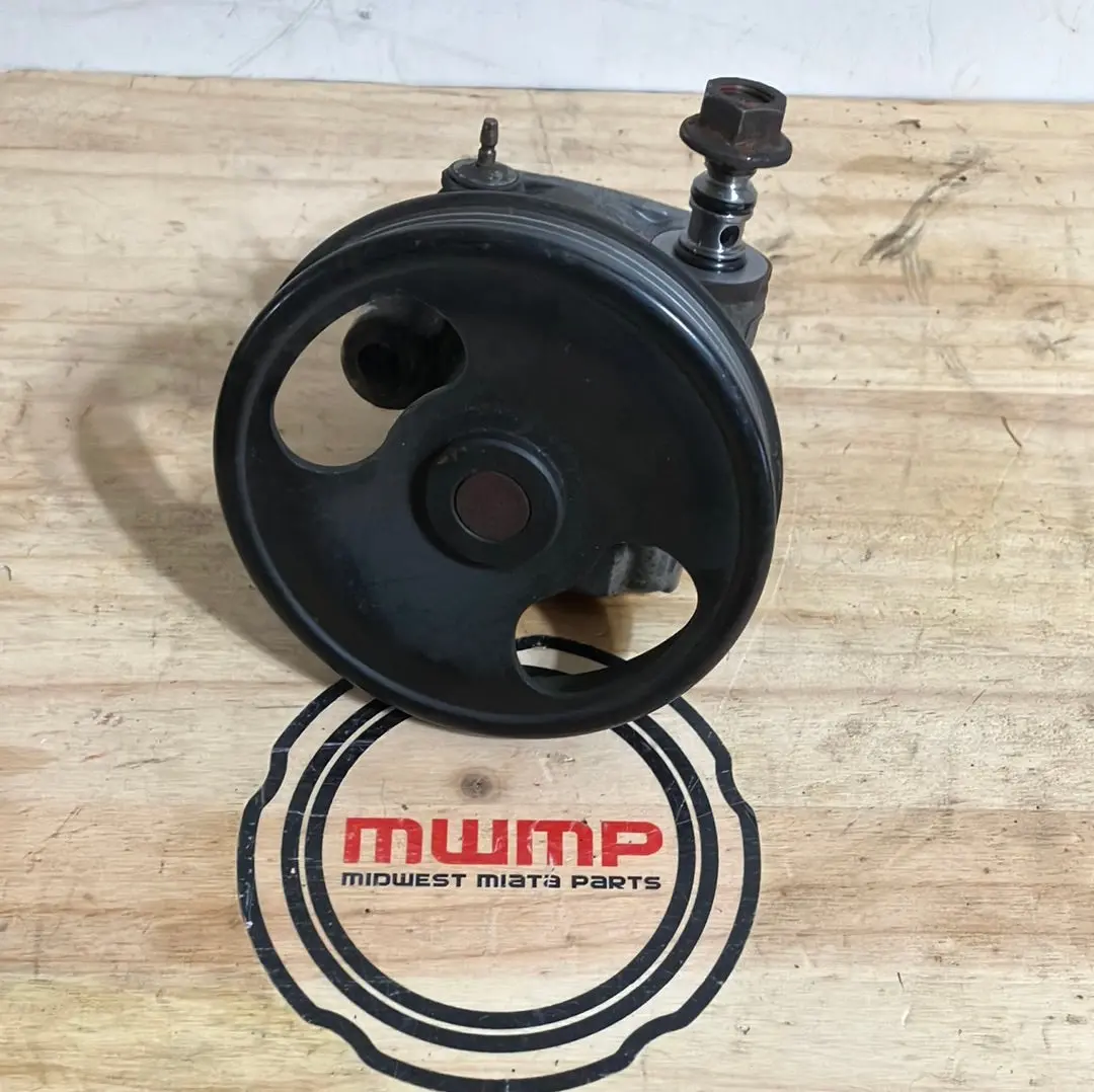 1999-2005 Mazda Miata Nb Power Steering Pump 1