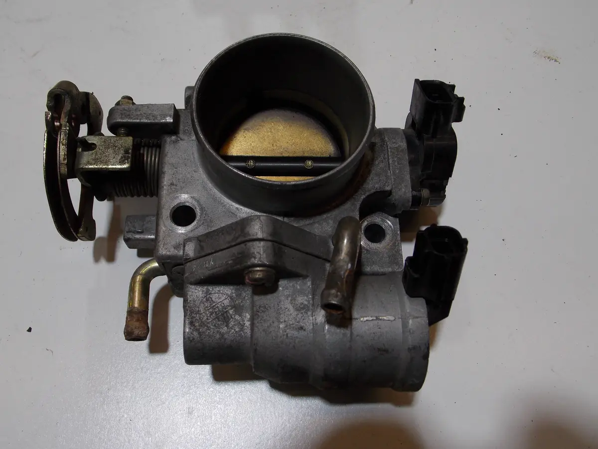 1999-2005 Mazda Miata Mx5 Throttle Body Complete 1