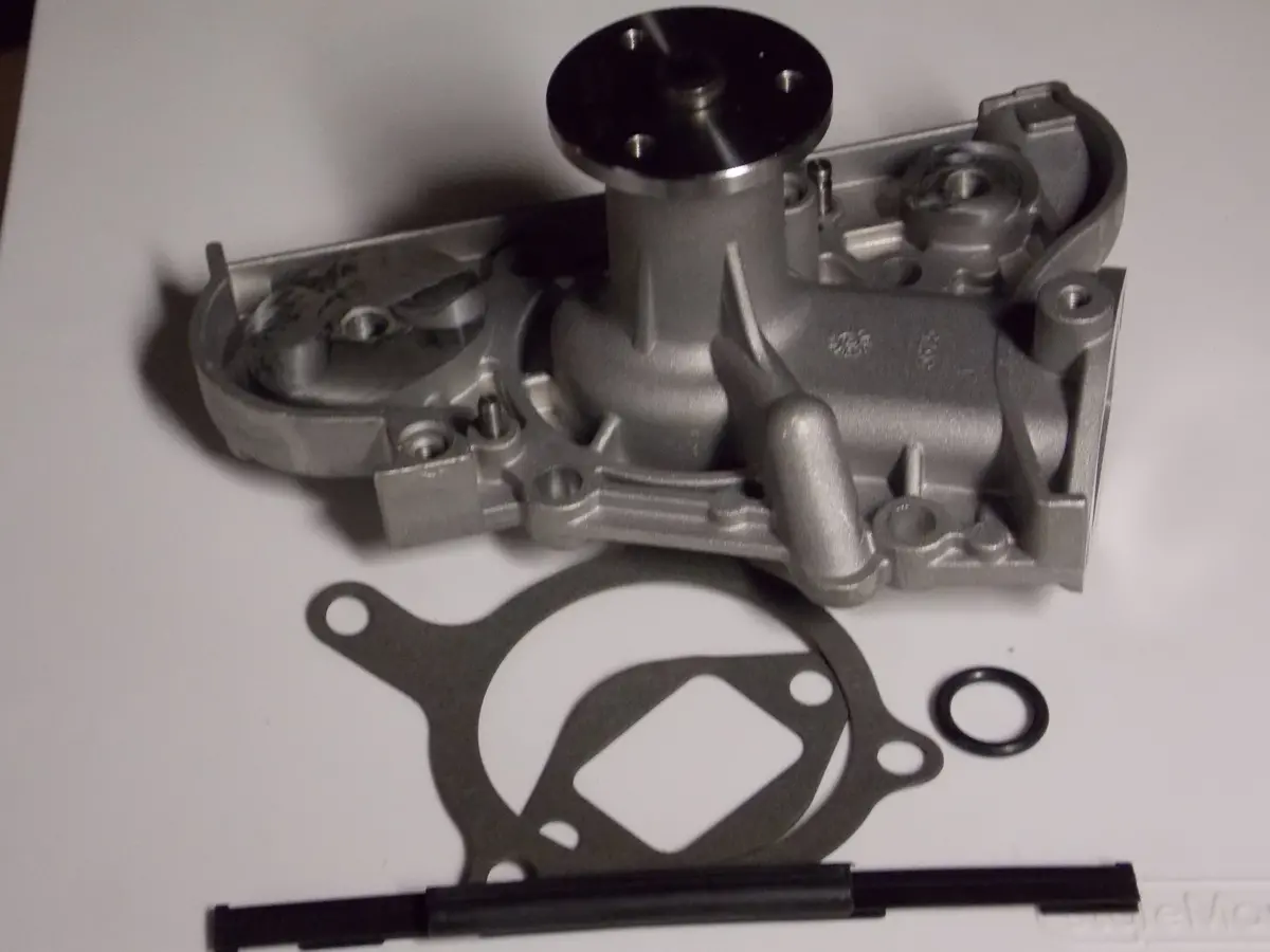 1990-1993 Mazda Miata Gates Na6 1.6 Water Pump 1