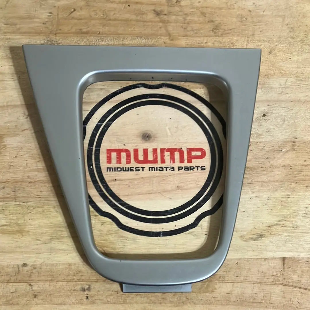 1999-2005 Mazda Miata Shifter Surround Trim Nc10-64-471 (Silver) 1