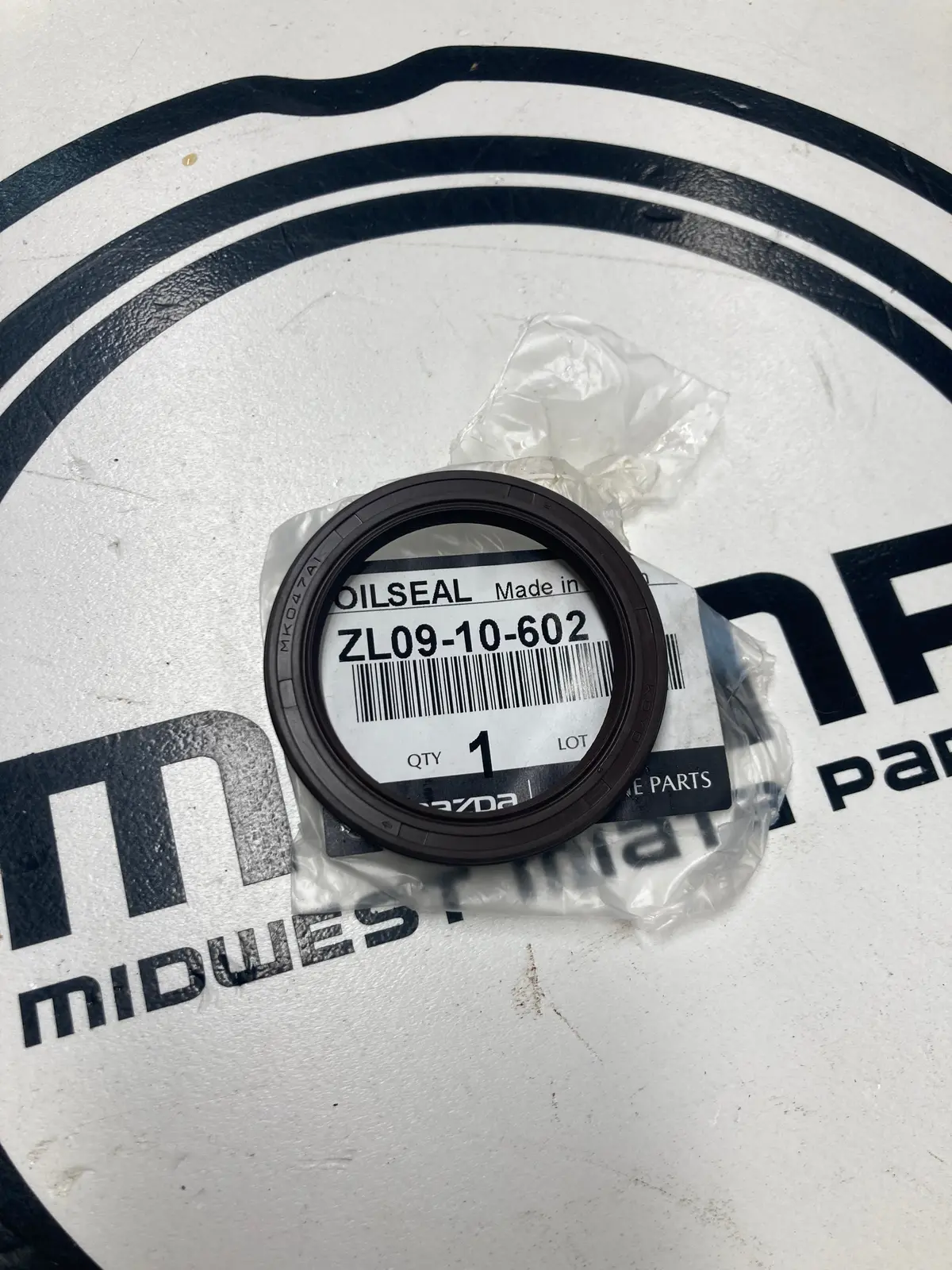 2001-2005 Mazda Miata Intake Camshaft Cam Seal Zl09-10-602 1