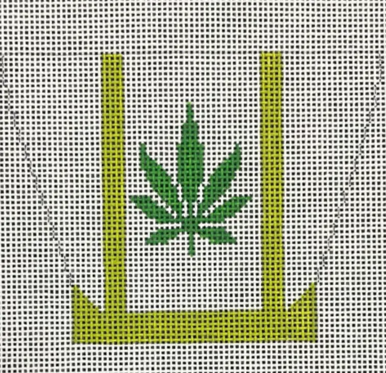 T-37 Pot Leaf Tote Bag 1