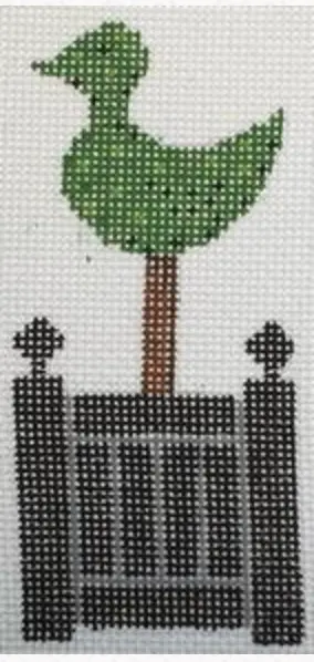 Rd070-3 Duckling Topiary 1