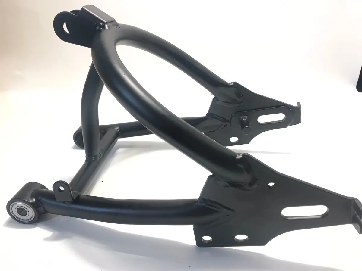 3807 | Black Triangle Swing Arm | Tsb70 1