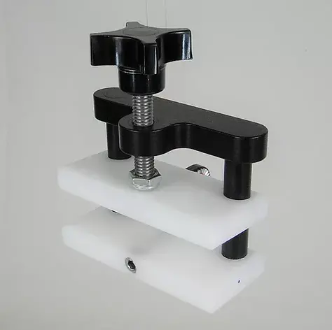 System 4 Frame Clamp 1