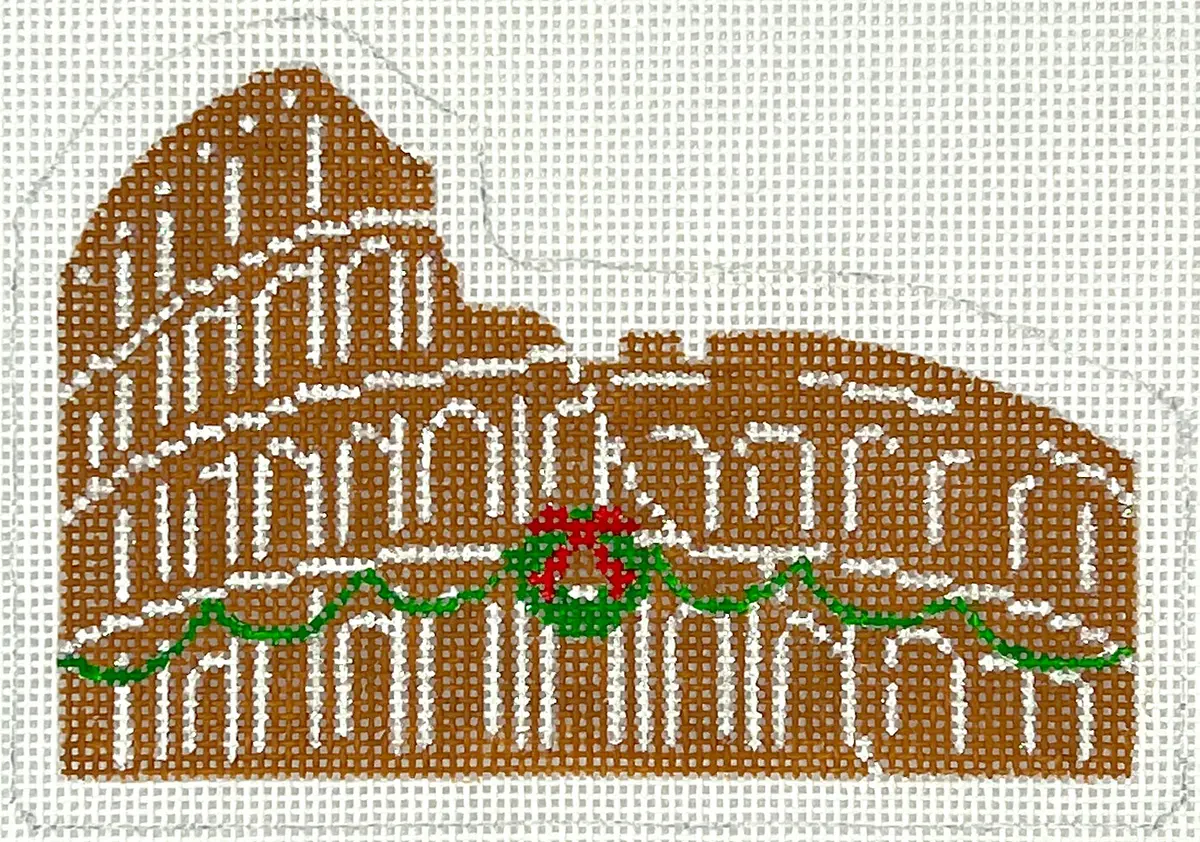 Xm-166 Gingerbread Monument - Colosseum 1