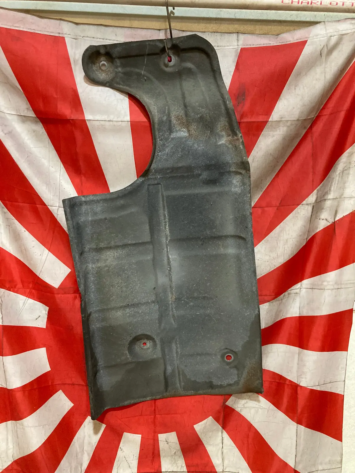 1990-1997 Mazda Miata Trunk Muffler Heat Shield Tin Cover Na0156451 1