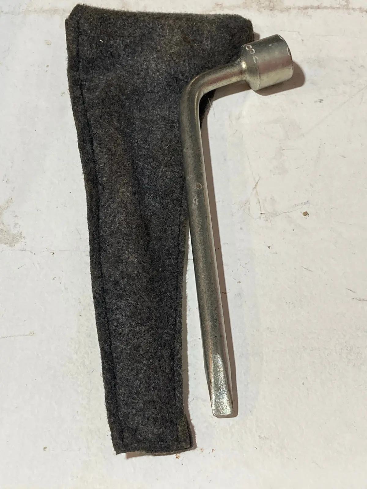 1990-2005 Mazda Miata Lug Nut Wrench And Tool Bag 1