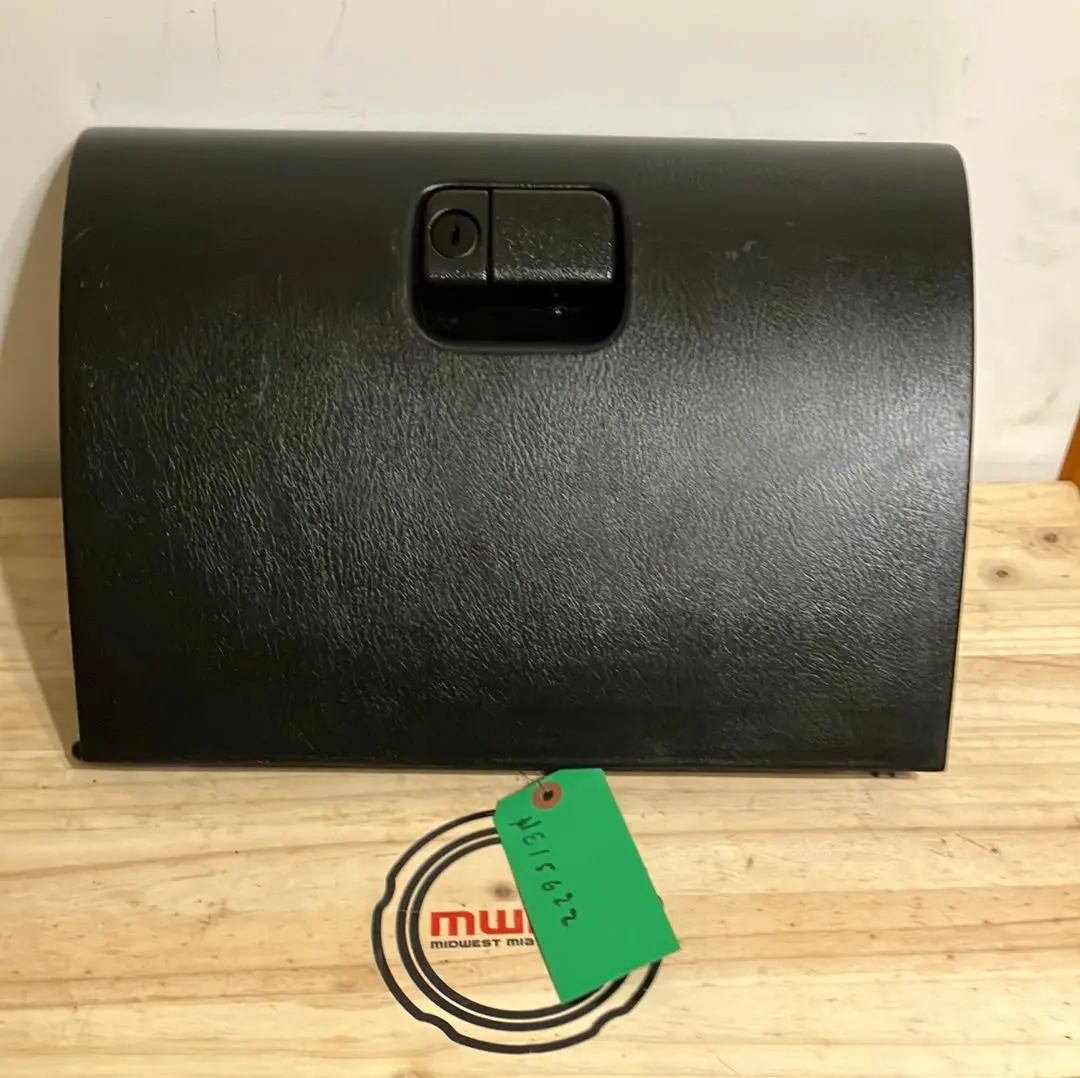 1999-2005 Mazda Miata Glove Box W Handle And Lock Nc10-64-030 1