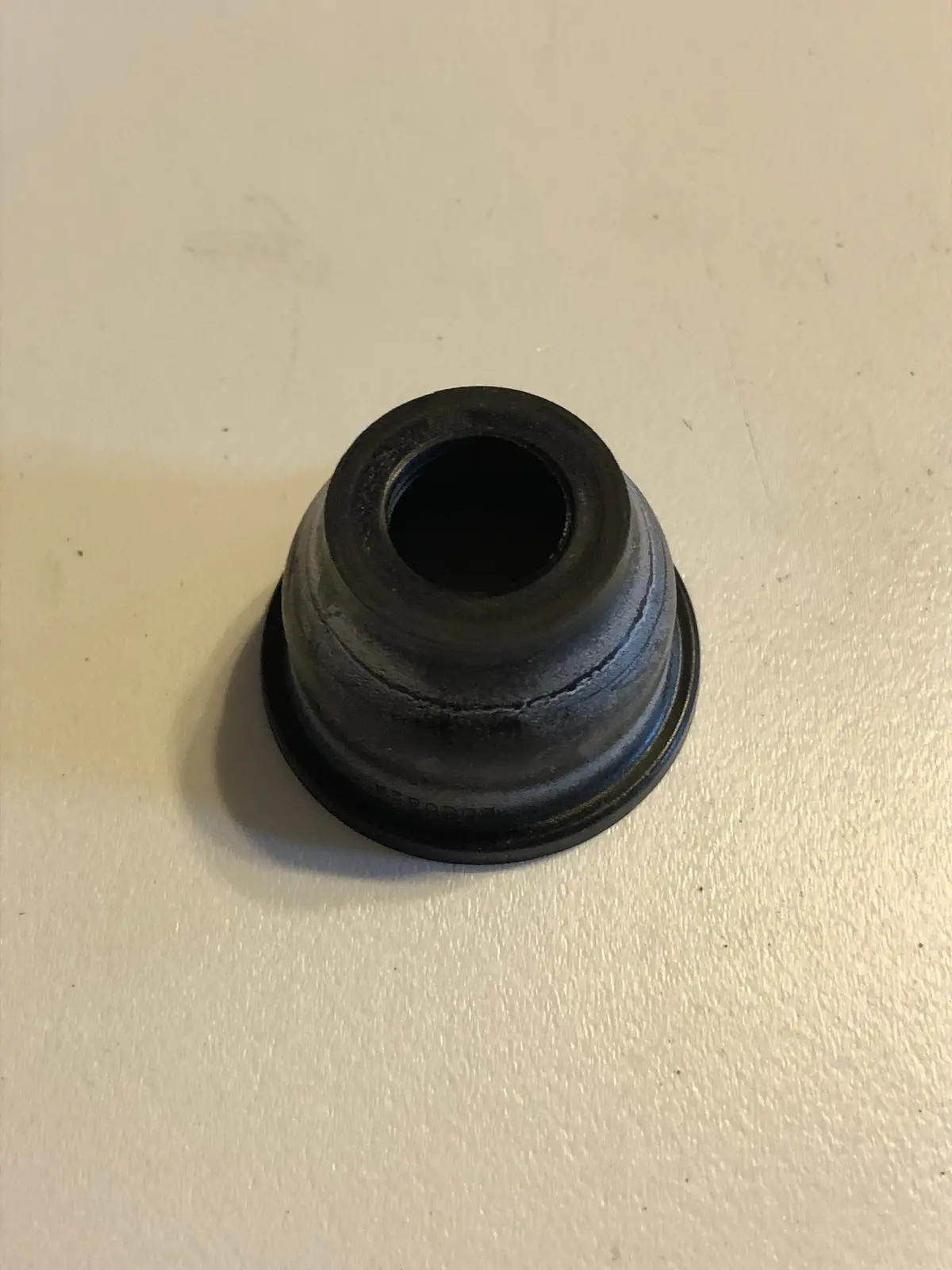 1990-2005 Mazda Miata Lower Control Arm Ball Joint Dust Boot Cap Cover H266-28-448 1