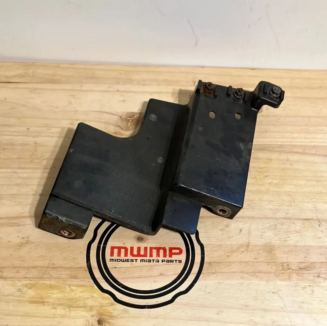 2004-2005 Mazdaspeed Miata Ac Relay Mount Bracket Bp8j-13-204A 1