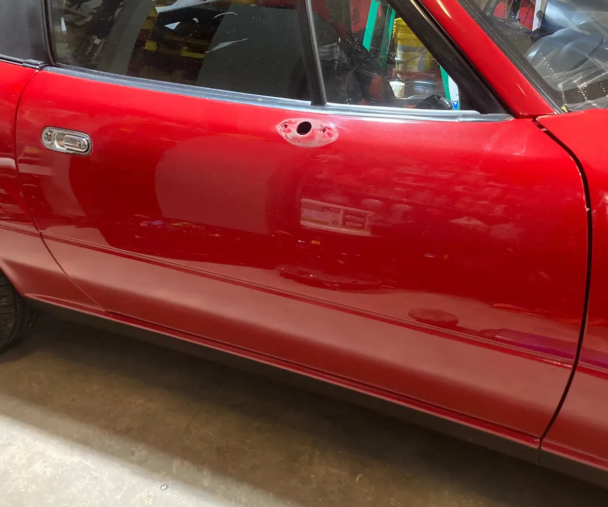 1990-1997 Mazda Miata Passen Side Door (Red) Su 1