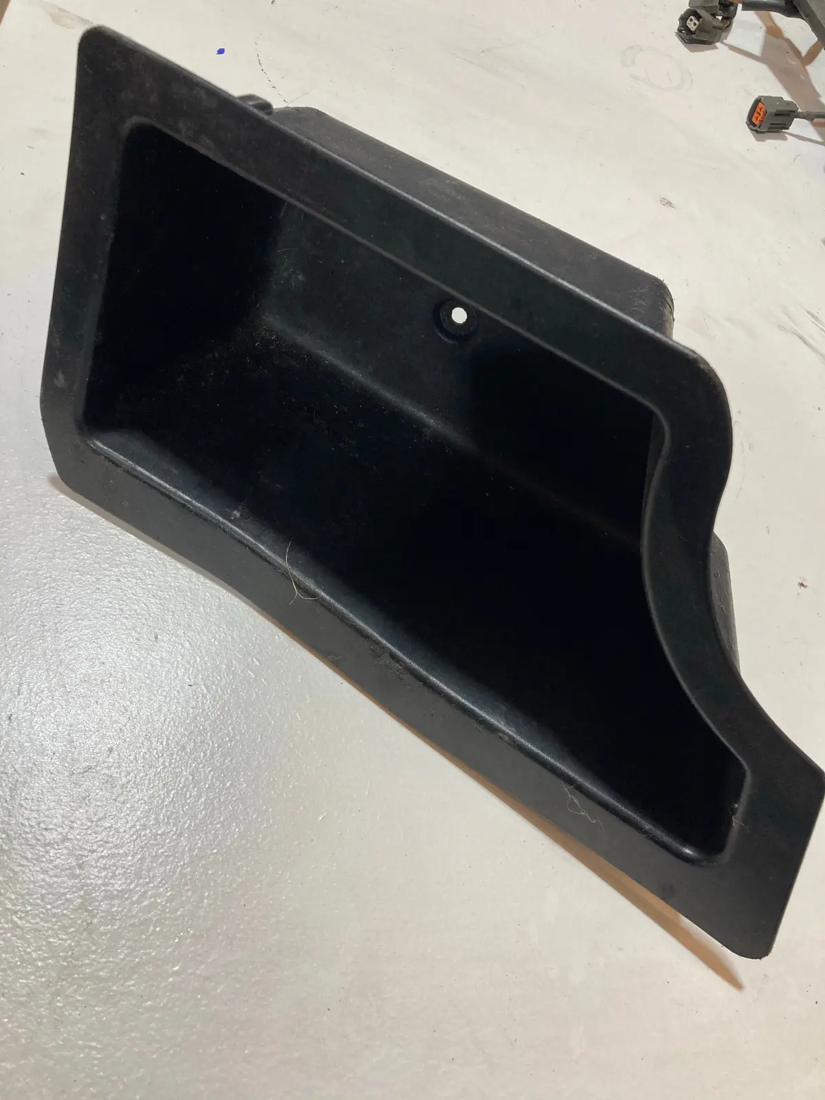 1999-2005 Mazda Miata Nb Trunk Pocket Cubby Nc10-68-8F6a 1
