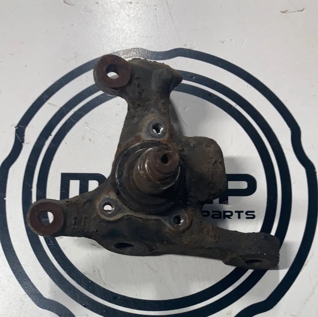 1990-1997 Mazda Miata Right Front Spindle Steering Knuckle Na01-33-021B 1