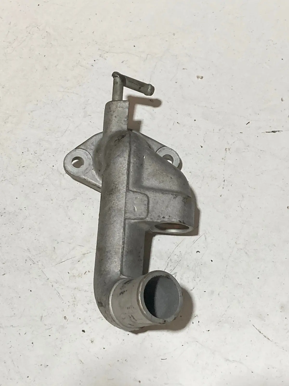 1990-2000 Mazda Miata Water Pump Outlet Lower Radiator Hose To Heater Core Bypass B61p-15-160 1