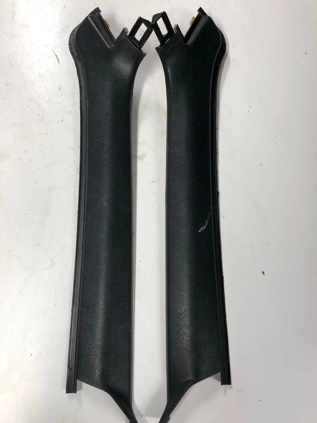 1990-1997 Mazda Miata A Pillar Trim (Pair) Na01-68-160A Na01-68-170A 1