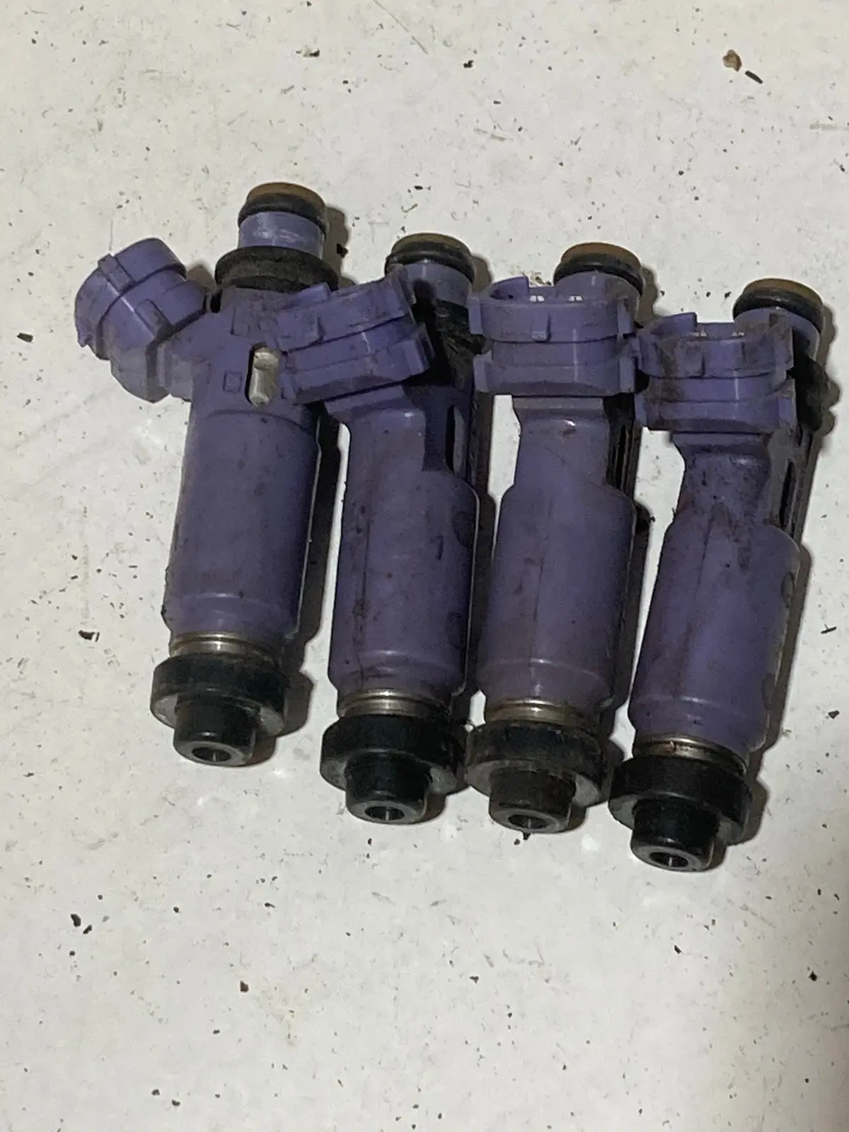 2001-2005 Mazda Miata Fuel Injectors Bp6d-13-250A 1
