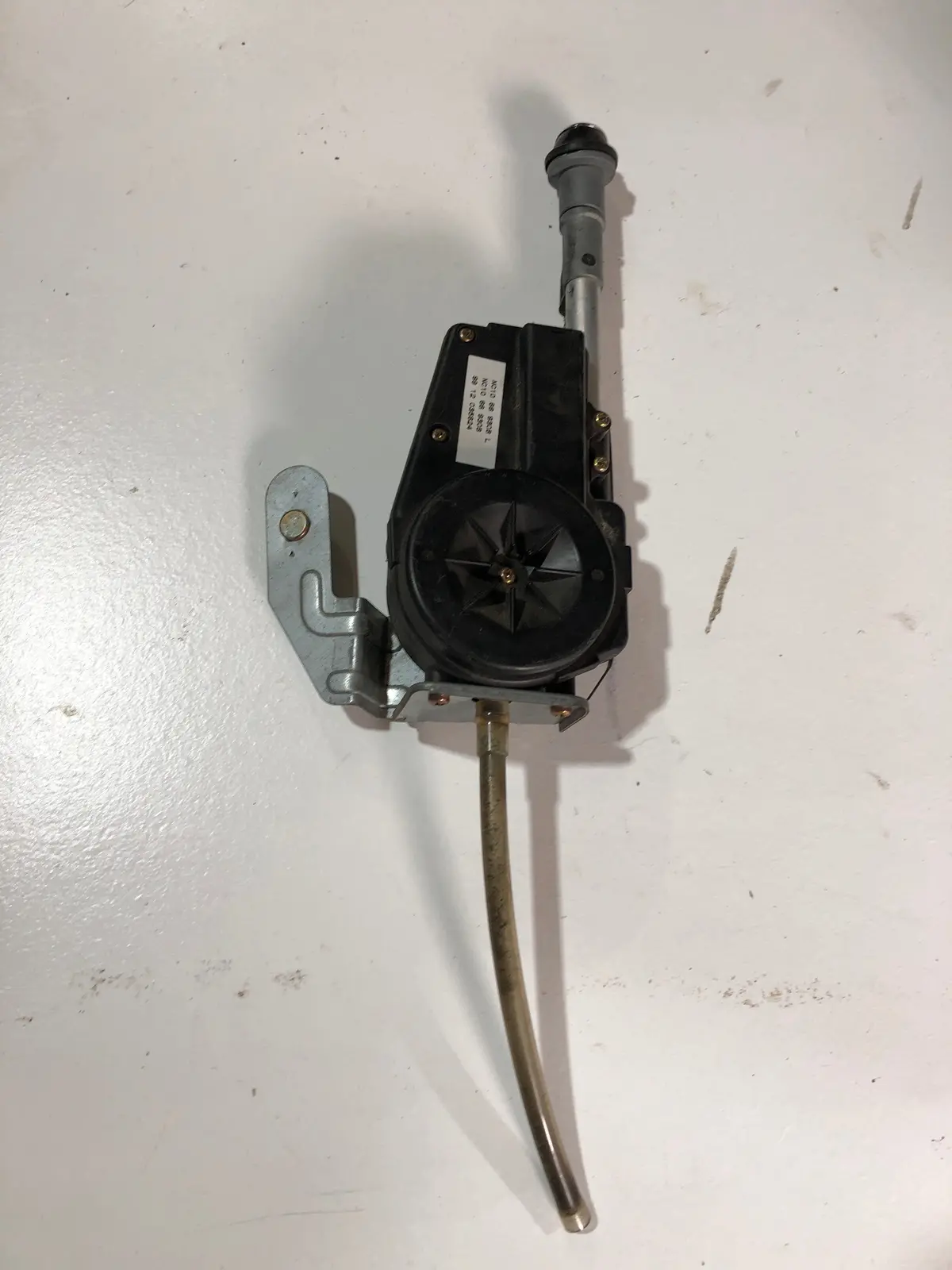 1999-2005 Mazda Miata Power Antenna 1