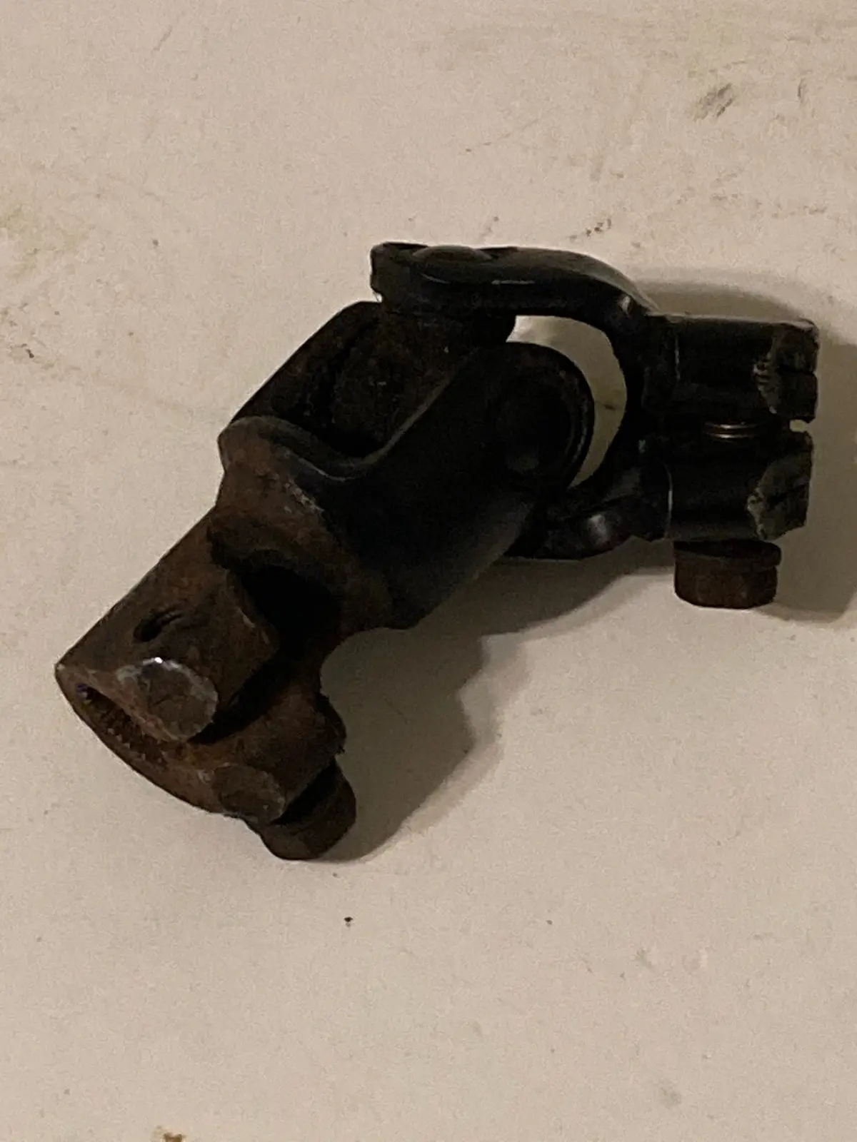 1990-1997 Mazda Miata Steering Knuckle At The Rack Lower Joint Na01-32-850B 1