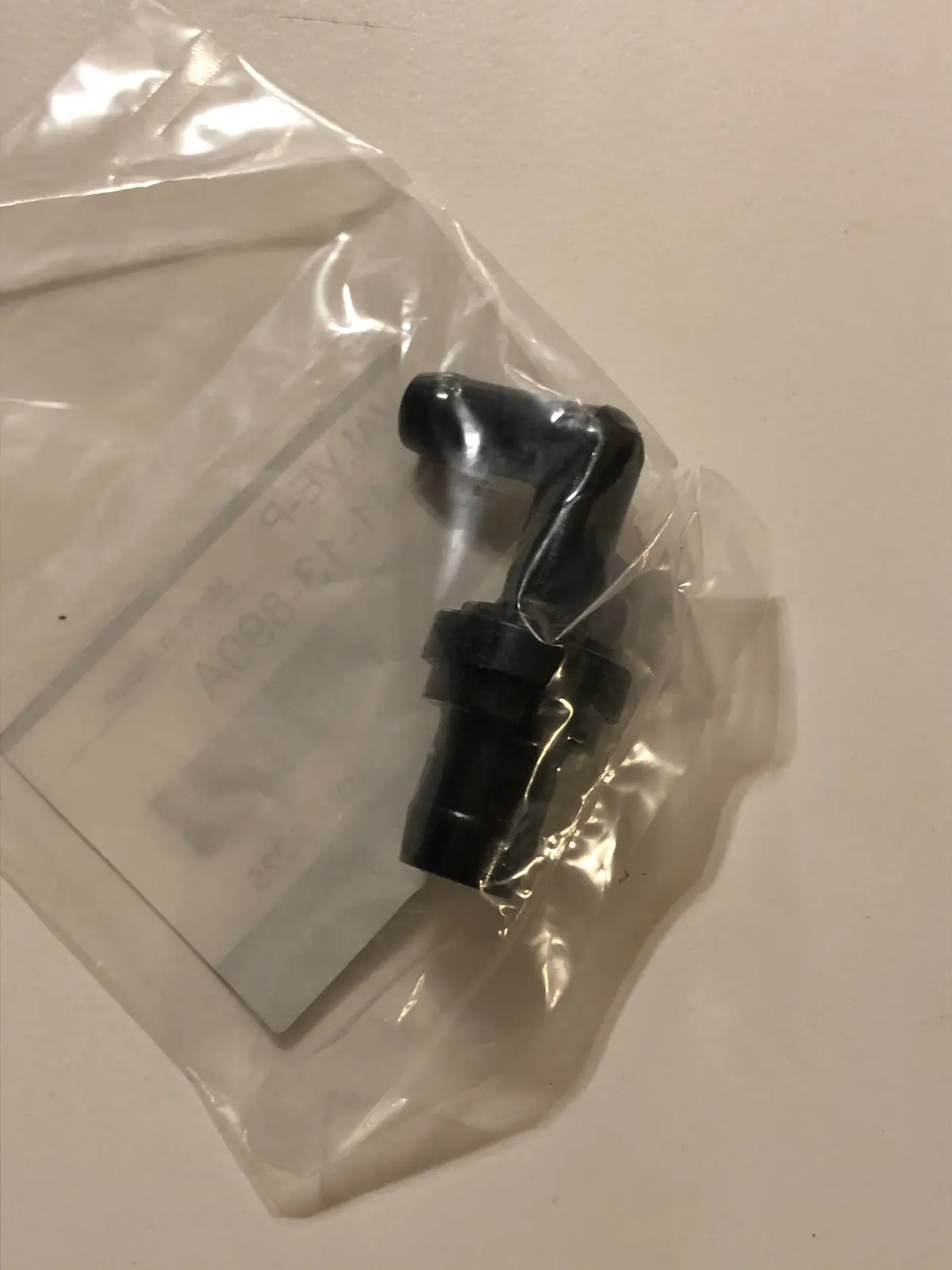 1999-2000 Mazda Miata Pcv Valve B541-13-890A 1