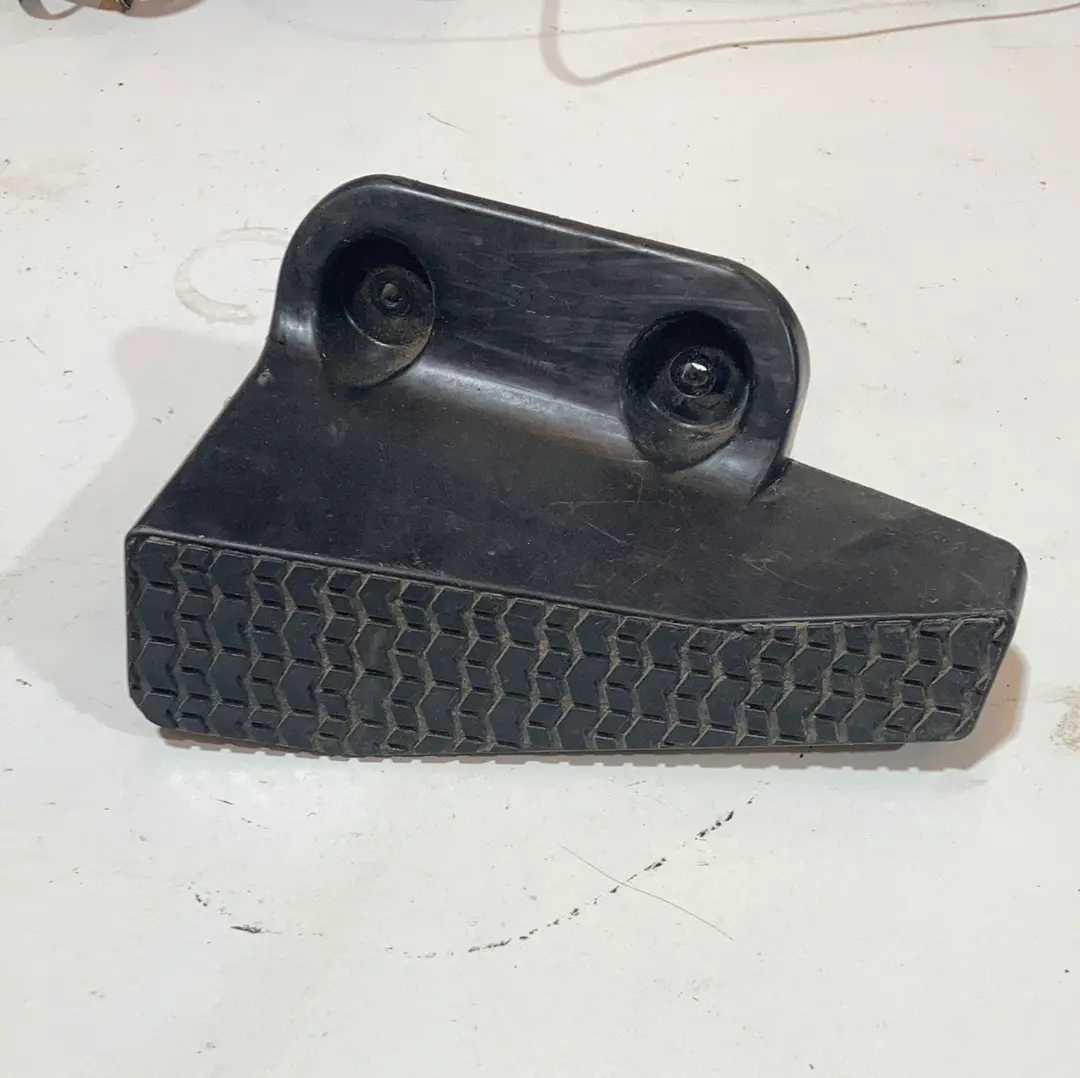1999-2005 Mazda Miata Dead Pedal 1