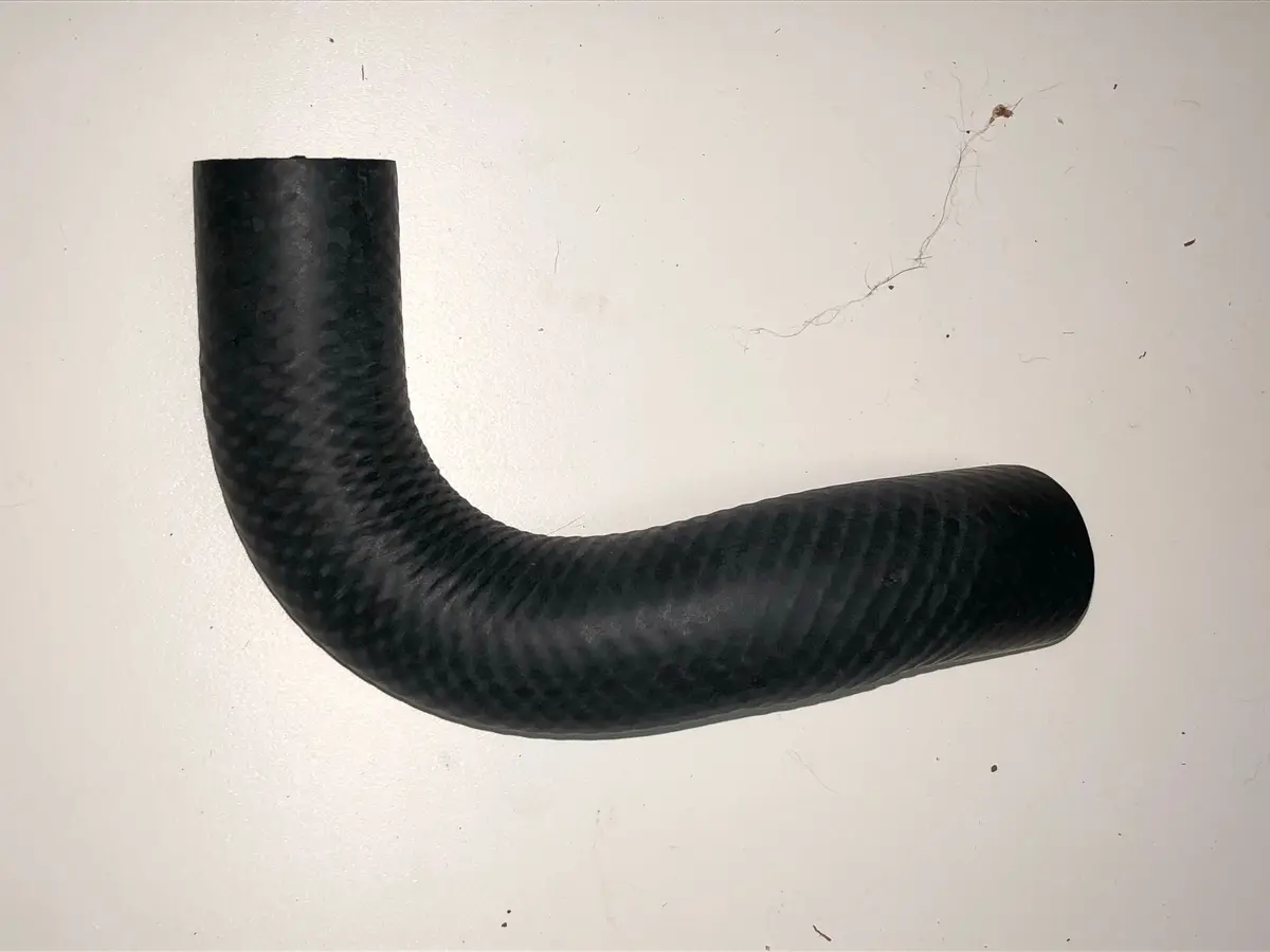 1990-1997 Mazda Miata Lower Radiator Hose B61p-15-185 1