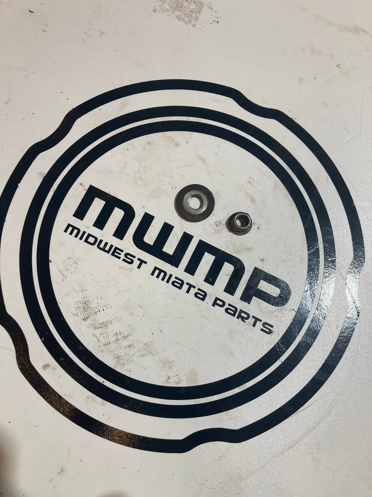 1990-2005 Mazda Miata Motor Mount Outer Washer And Nut 1