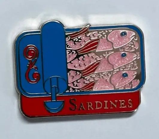Red And Blue Sardine Can Needle Minder 1