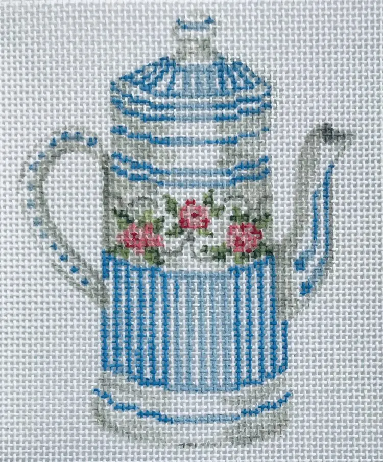 Tsg33-F White And Blue Kettle 1